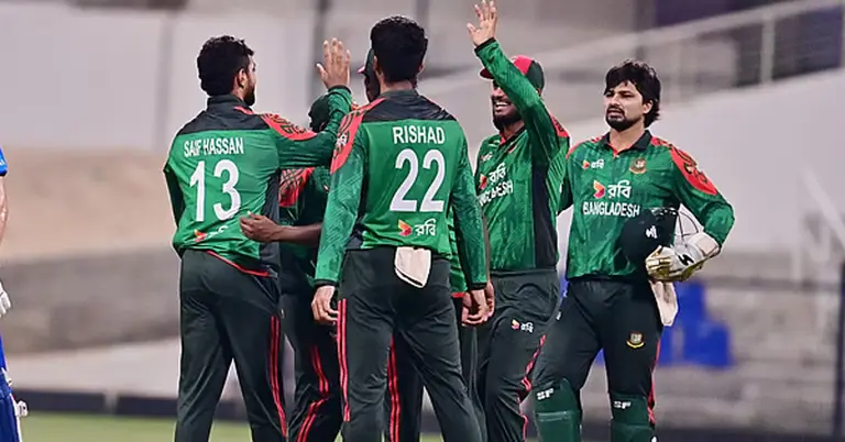 বাংলাদেশ ক্রিকেট দলের একাংশ